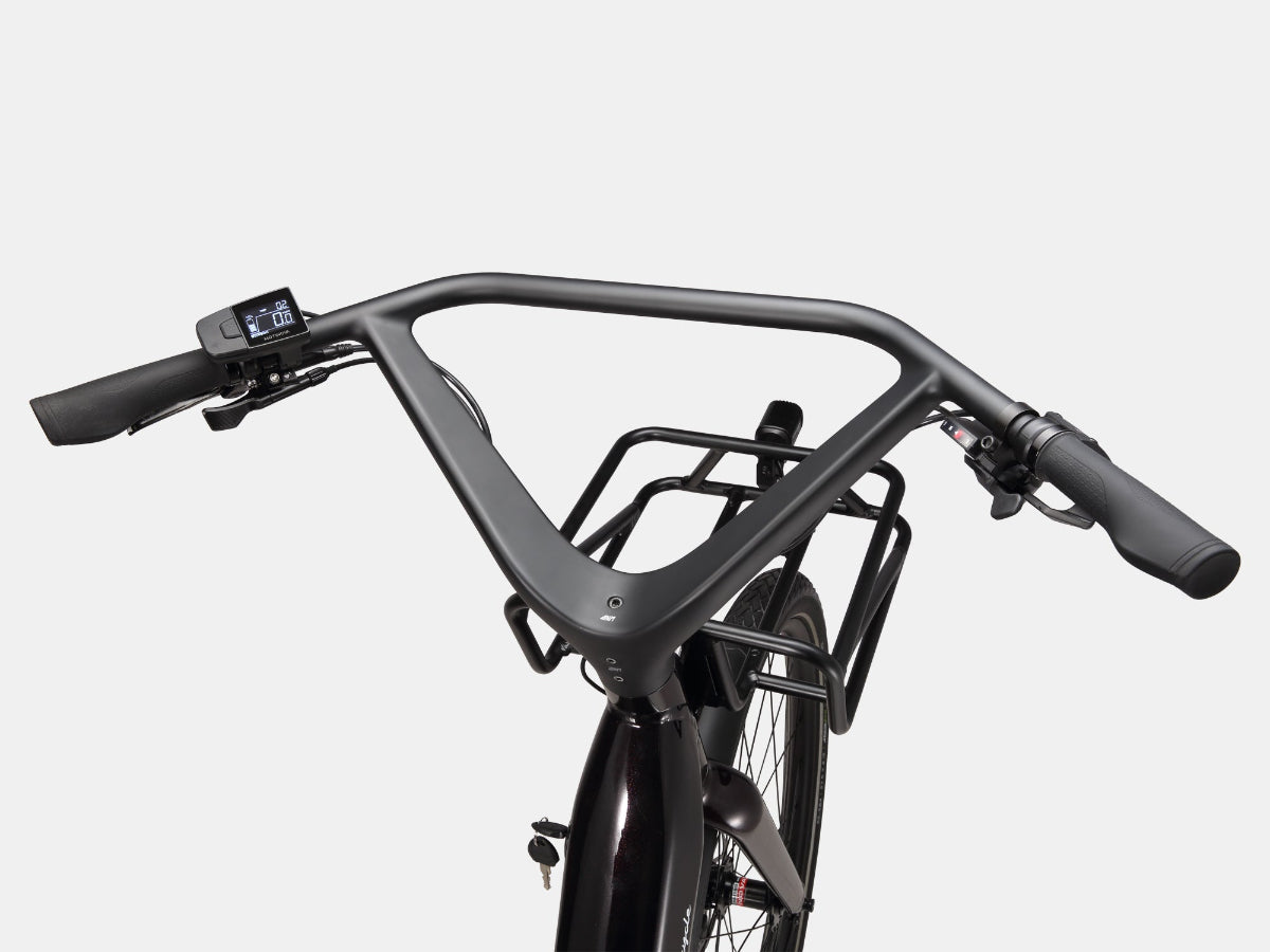 AMZcycle Easylife Electric Commuter Bike - Rouge Nebula tires