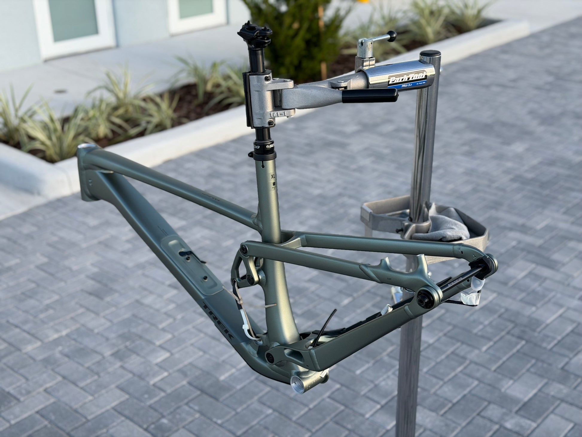 2025 Trek Top Fuel Gen 4 Frameset